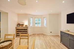 Dining room- click for photo gallery